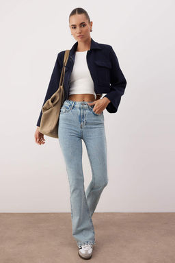 Ac?k Mavi Yuksek Bel Flare Jeans TWOAW26JE00260 - Trendyolmilla фото 4