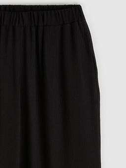 Beli Lastikli Dokulu Geni? Pa?a Kad?n Pantolon