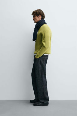 RIBBED TEXTURE SWEATER