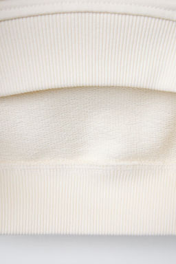 SWEATSHIRT WITH RUFFLES AND TOPSTITCHING - Zara фото 4