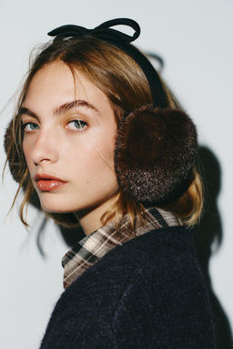 FAUX FUR BOW EARMUFFS - Zara фото 2