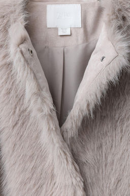 SHORT FAUX FUR JACKET - Zara фото 7