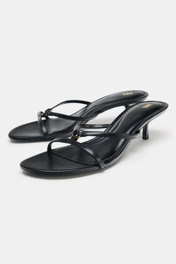 SANDALIA KITTEN DETALLE MET?LICO / Negro - Zara фото 2