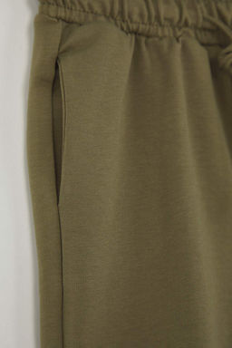 Siyah-K?rm?z? 2li Erkek Cocuk Pamuklu Basic Orme Sort & Bermuda TKDSS25SR00003 - Trendyolmilla фото 7