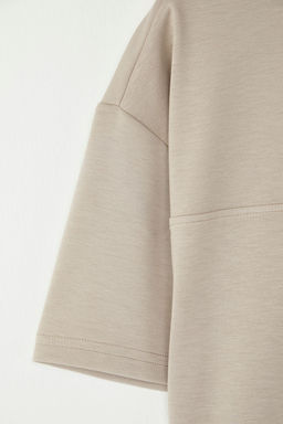 TRENDYOL MAN Siyah Oversize/Genis Kesim Metal Etiket Detayl? Yumusak Doku Interlok Kumas T-Shirt TMNSS25TS00105 - Trendyolmilla фото 7