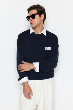 TRENDYOL MAN Lacivert Oversize/Genis Kesim Yumusak Dokulu Kolej Temal? Sweatshirt TMNAW24SW00245 - Trendyolmilla фото 2
