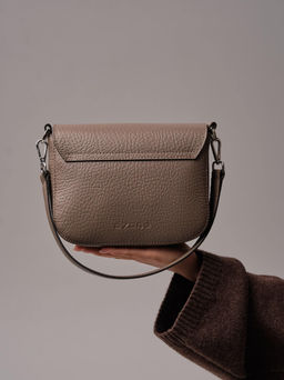 Сумка кожаная Azaro 30741 тауп соло