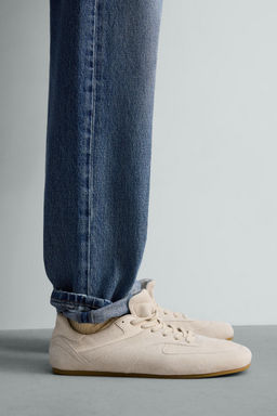 LEATHER TRAINERS