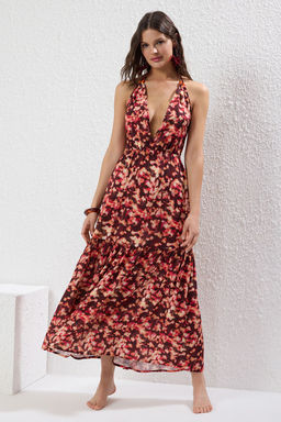 TRENDYOLMILLA Batik Desenli Maxi Dokuma Aksesuarl? Plaj Elbisesi TBESS25EL00081