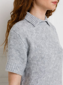 Блузка вязаная