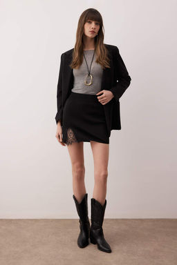 Siyah Yumusak Dokulu Vucudu Saran Mini Etek TWOAW26ET00145 - Trendyolmilla фото 2