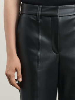 Брюки из искусственной кожи прямого кроя / Zarina  фото 5