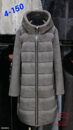 Шуба женская с капюшоном