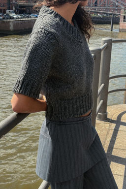 CROPPED KNIT V-NECK SWEATER - Zara фото 2