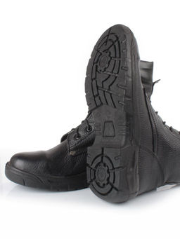 05-9011 BLACK Ботинки зимние мужские (натуральная кожа, искусственный мех)