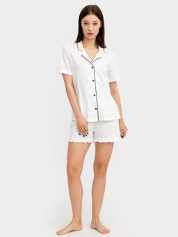 Комплект женский (жакет, шорты) молочно-бежевый в черные сердечки черные сердечки на молочном 592483 - Mark formelle фото 3