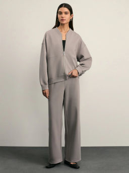 Толстовка на молнии с декоративными швами / Zarina  фото 2