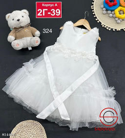 Платье для девочки праздничное