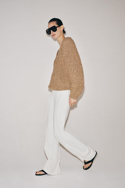 JERSEY PUNTO CINTA ENTRELAZADA / Camel claro - Zara фото 4