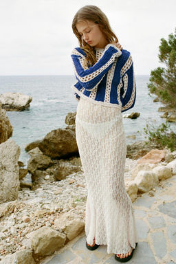 CROCHET KNIT CROP SWEATER