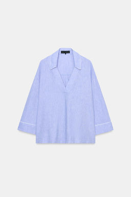 BLUSA CON LINO DETALLE VIVOS / Azul claro
