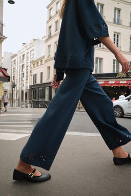 KNIT TROUSERS WITH CUTWORK EMBROIDERY - Zara фото 3