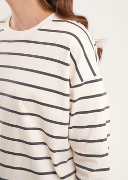 267091/195кнт Джемпер жен. (ЧЗ)