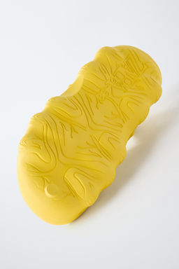 ZUECO DEPORTIVO ENGOMADO / Amarillo - Zara фото 7