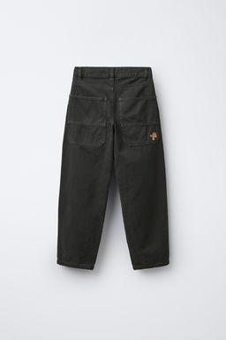 PATCH LOOSE FIT JEANS