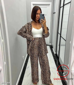 Костюм женский (рубашка и штаны)