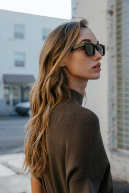 KNIT DRESS WITH BELT