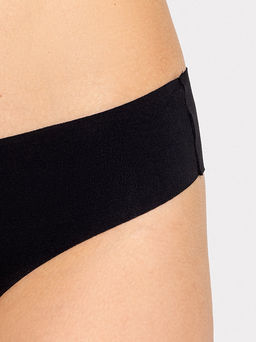 Цена за 2 штуки! Трусы женские бесшовные в черном цвете - Mark formelle фото 3