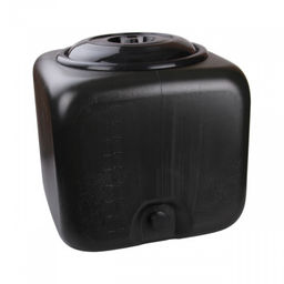 Бак для душевой 100 л. (квадрат.) черный М3271
