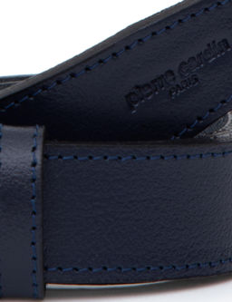 Lacivert _ift Tarafl_ Kemer