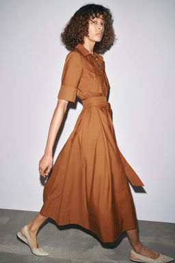 LEATHER SLINGBACK BALLERINA