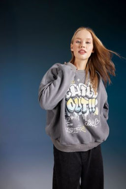 Coool Oversize Genis Kal?p Bisiklet Yaka Bask?l? Kal?n Kumas Sweatshirt
