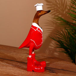 Сувенир «Утка-поварёнок», 27 см, дерево