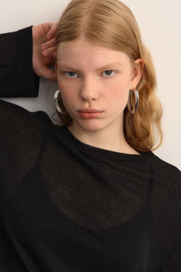 Лонгслив из трикотажа прямого силуэта