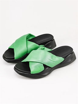 Мюли 301 Terlik Yesil Великаны