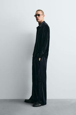 PLEATED VELVET OVERSHIRT