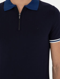 Темно-синяя трикотажная футболка узкого кроя с воротником-поло - Cacharel фото 7