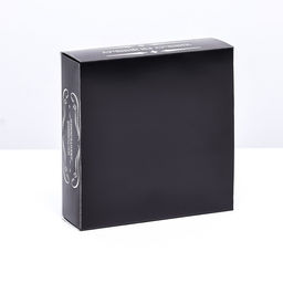 Коробка для 9 конфет с обечайкой, Настоящий мужчина 13.8?13.8?3.8 см