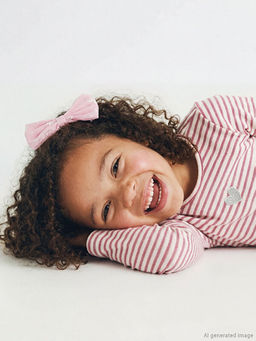 Simli ?izgili K?z ?ocuk Ti??rt