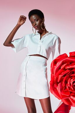 Limited Edition Ekru A Kesim Pencere Detayl? Gomlek Yaka Mini Dokuma Elbise TWOSS21EL1780