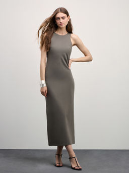 Платье миди из вискозы с разрезом / Zarina