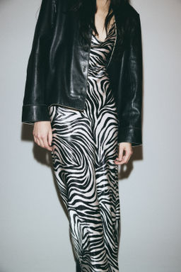 Vestido de sat?n con tirantes finos - H&m фото 4