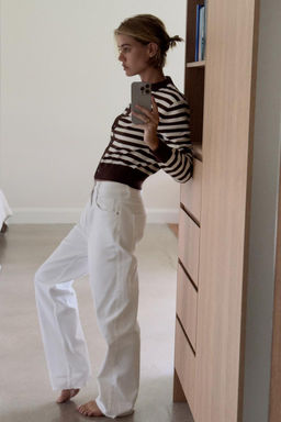 STRIPED KNIT CROPPED CARDIGAN