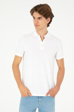 Мужская белая футболка Неожиданная скидка в корзине