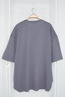 Buyuk Beden Antrasit Oversize/Genis Kesim %100 Pamuklu T-Shirt TMNSS23TS00139