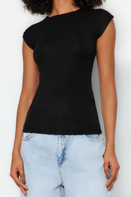 Siyah Premium Viskoz/Yumusak Kumas Fitted/Vucuda Oturan Ay Kol Orme Bluz TWOSS23BZ00992